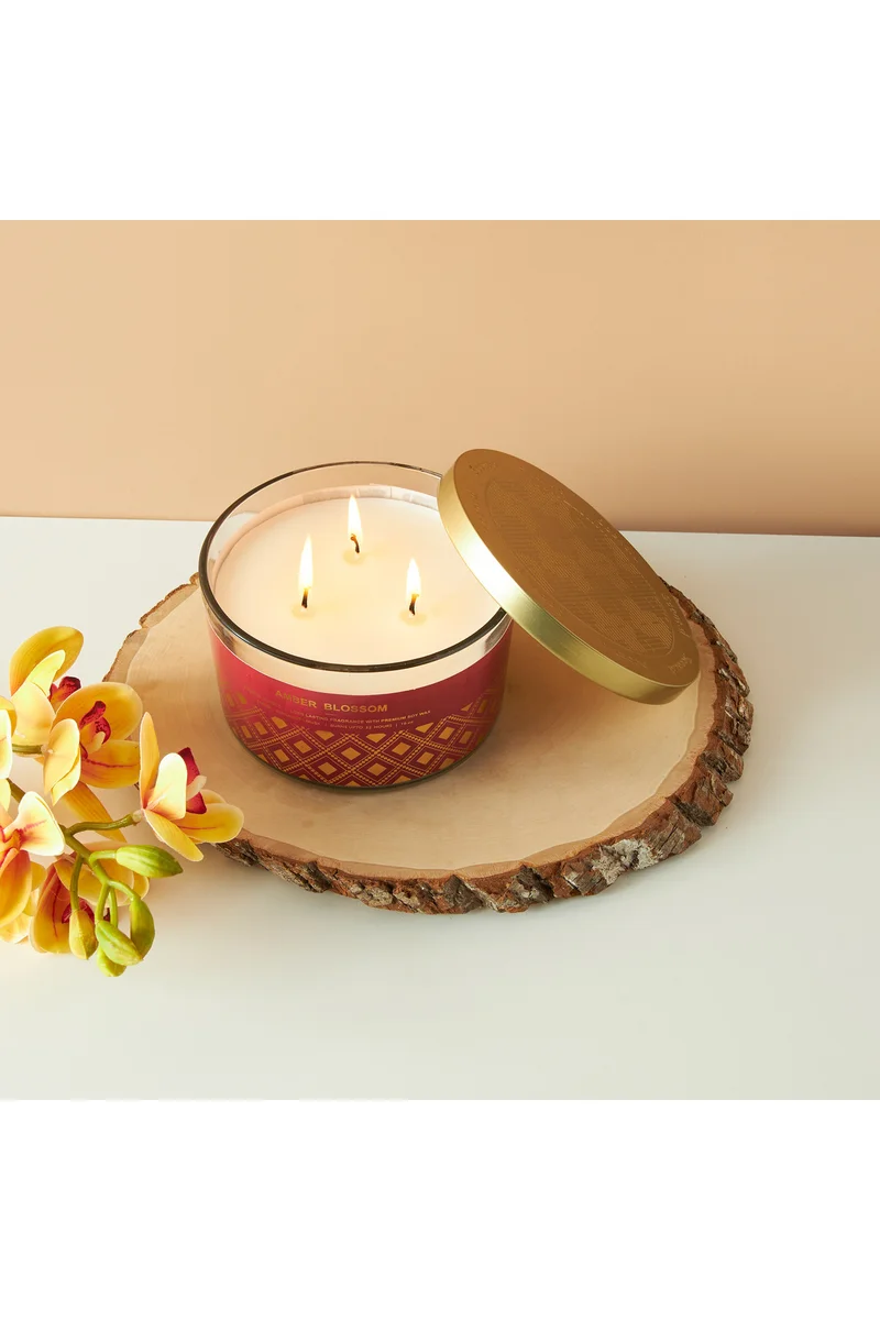 لايف ستايل Amber Blossom 3-Wick Jar Candle - 16 oz